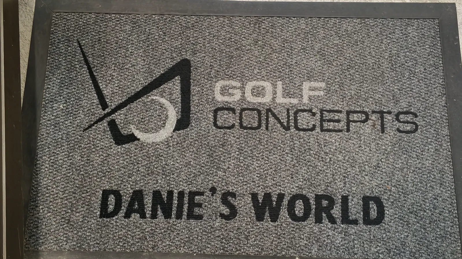 The Golf Concepts door mat, printed Danie's World